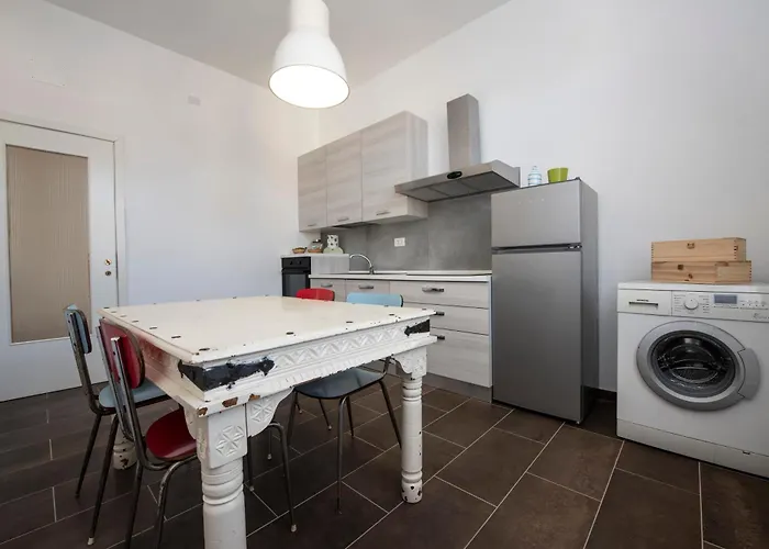 アパート 230 - Casa Di Ginny A Sestri Levante, 500 Metri Dal Mare E - Parcheggio Gratis Incluso New! セストリ・レヴァンテ