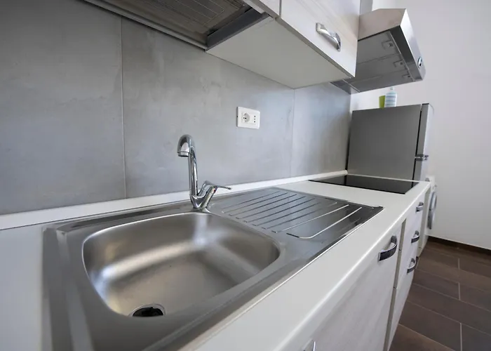 230 - Casa Di Ginny A Sestri Levante, 500 Metri Dal Mare E - Parcheggio Gratis Incluso New! Lejlighed Sestri Levante